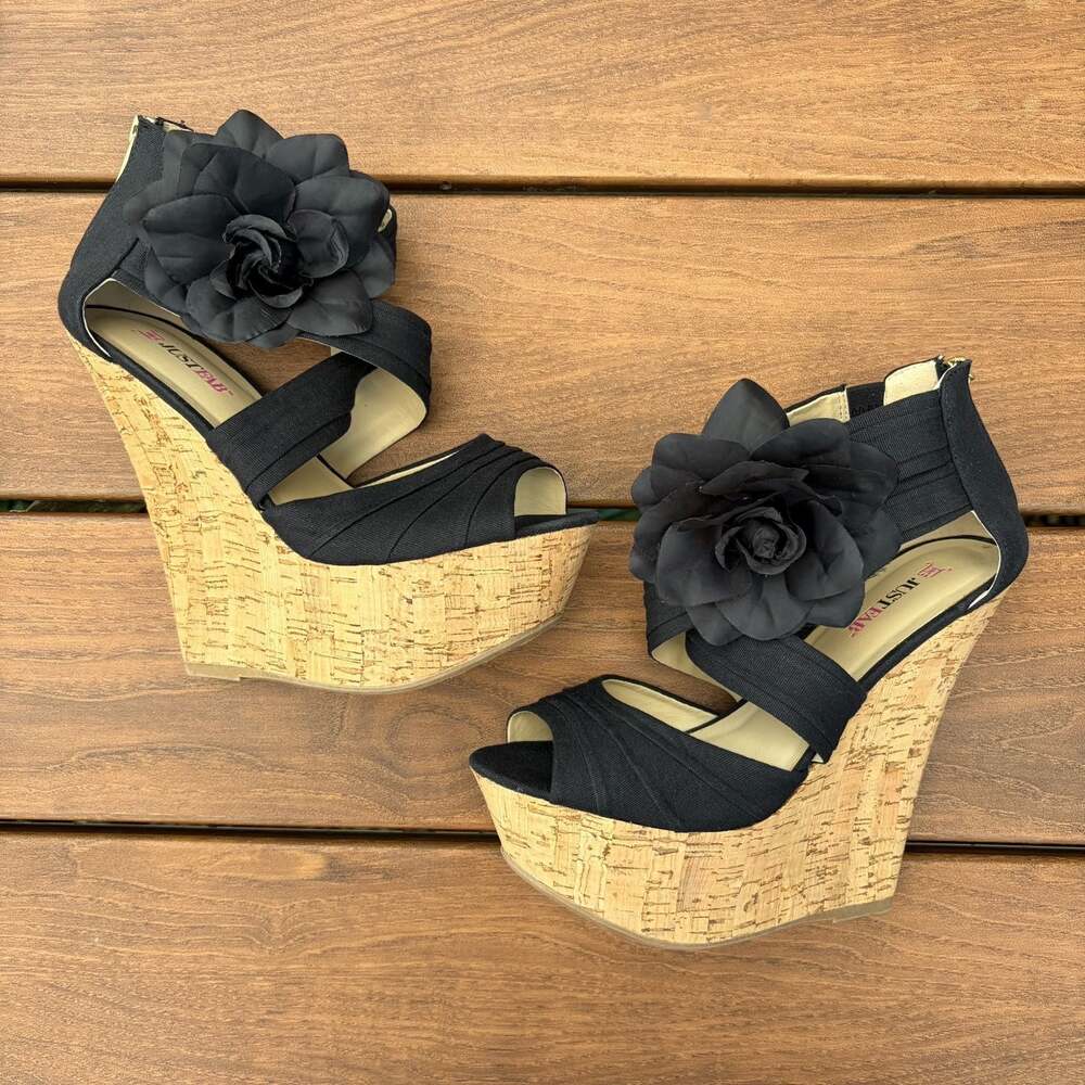 New JustFab Agnese Black Fabric Platform Wedge Sandals - Floral Accents Size 8.5 - Picture 2 of 9